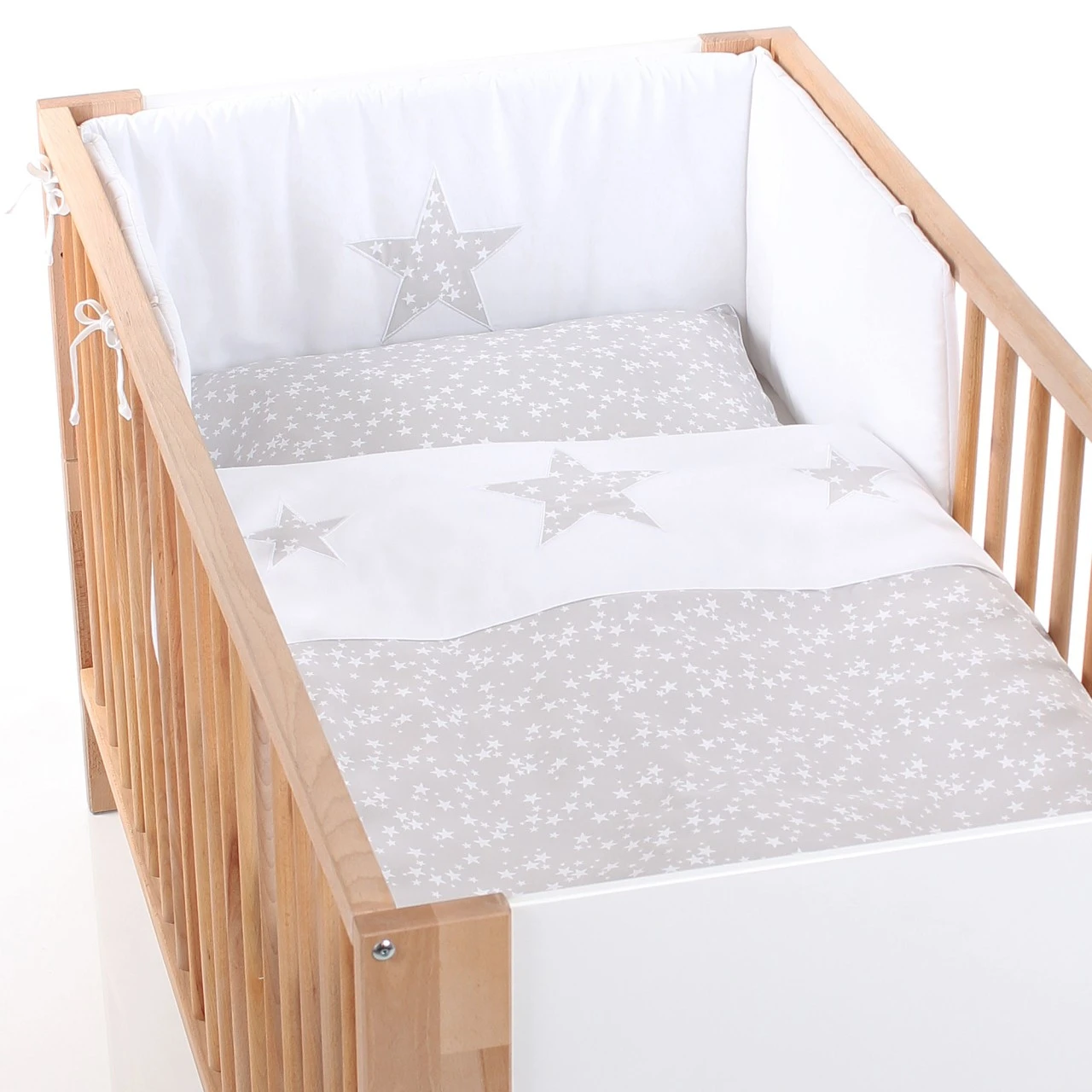 Babybay Kinderbettnestchen Piqué, Weiß Applikation Stern Perlgrau Sterne Weiß 4 Babybay Kinderbettnestchen Piqué, Weiß Applikation Stern Perlgrau Sterne Weiß – Bild 2