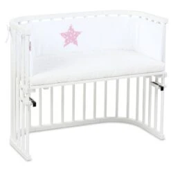 Babybay Nestchen Piqué Passend Für Modell Boxspring XXL, Weiß Applikation Stern Beere Sterne Weiß -Baby Produkte Geschäft babybay nestchen pique boxspring xxl weiss applikation beere sterne weiss 168834 005 1280x1280